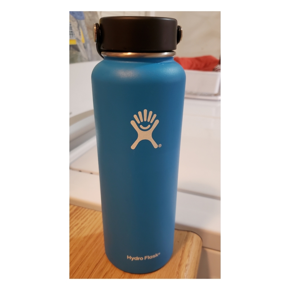 Hydro flask 40oz